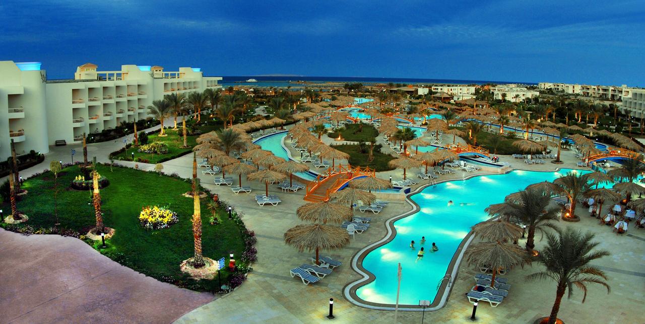 منتجع الغردقة لونج بيتش – Hurghada Long Beach Resort