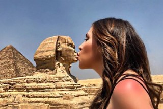 جولة في أهرامات الجيزة سقارة ممفيس ، ركوب الجمال